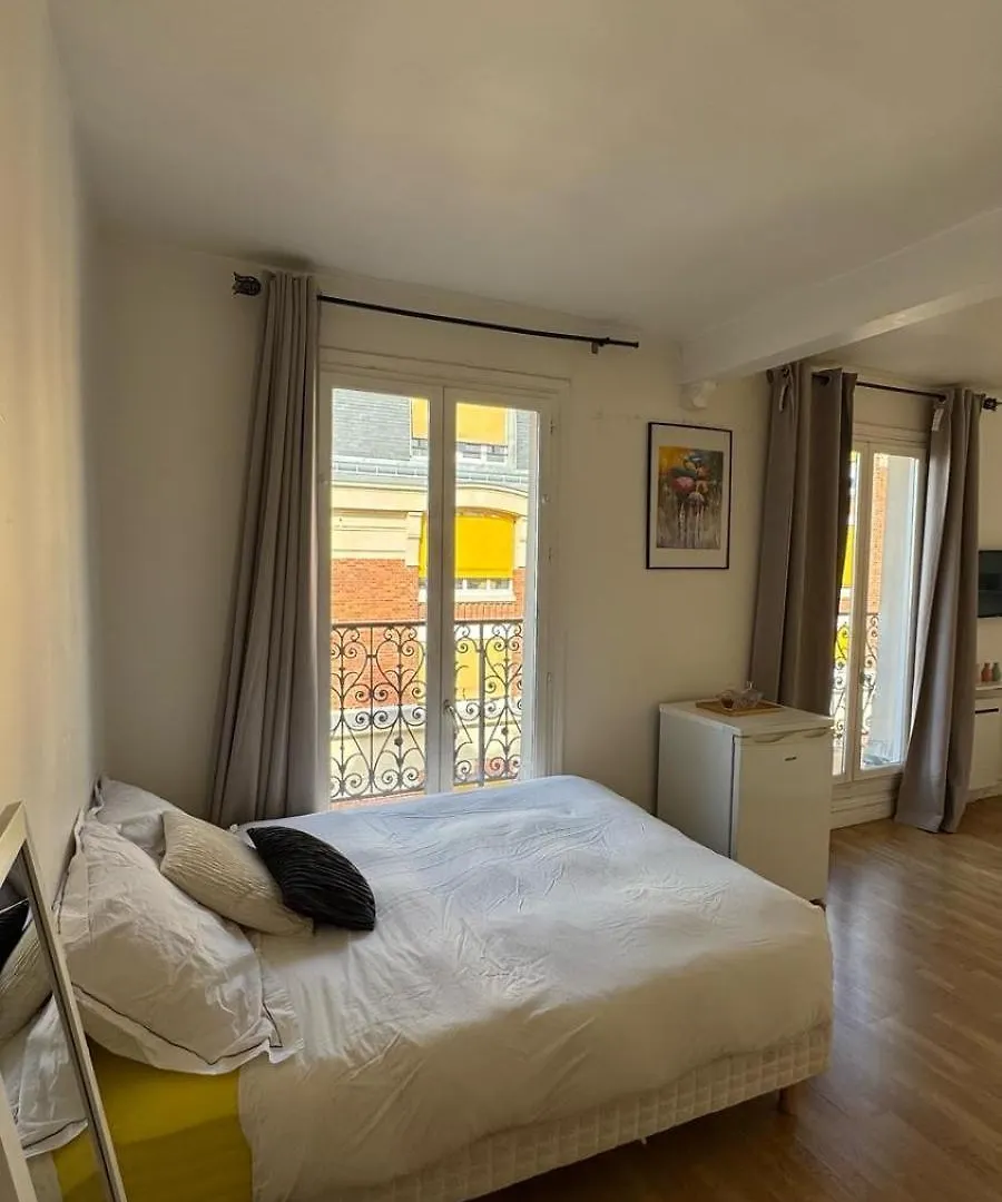Appartement A Parigi 0*,  Francia